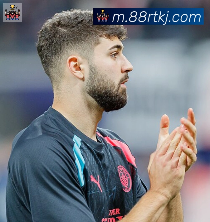 劳塔罗·马丁内斯